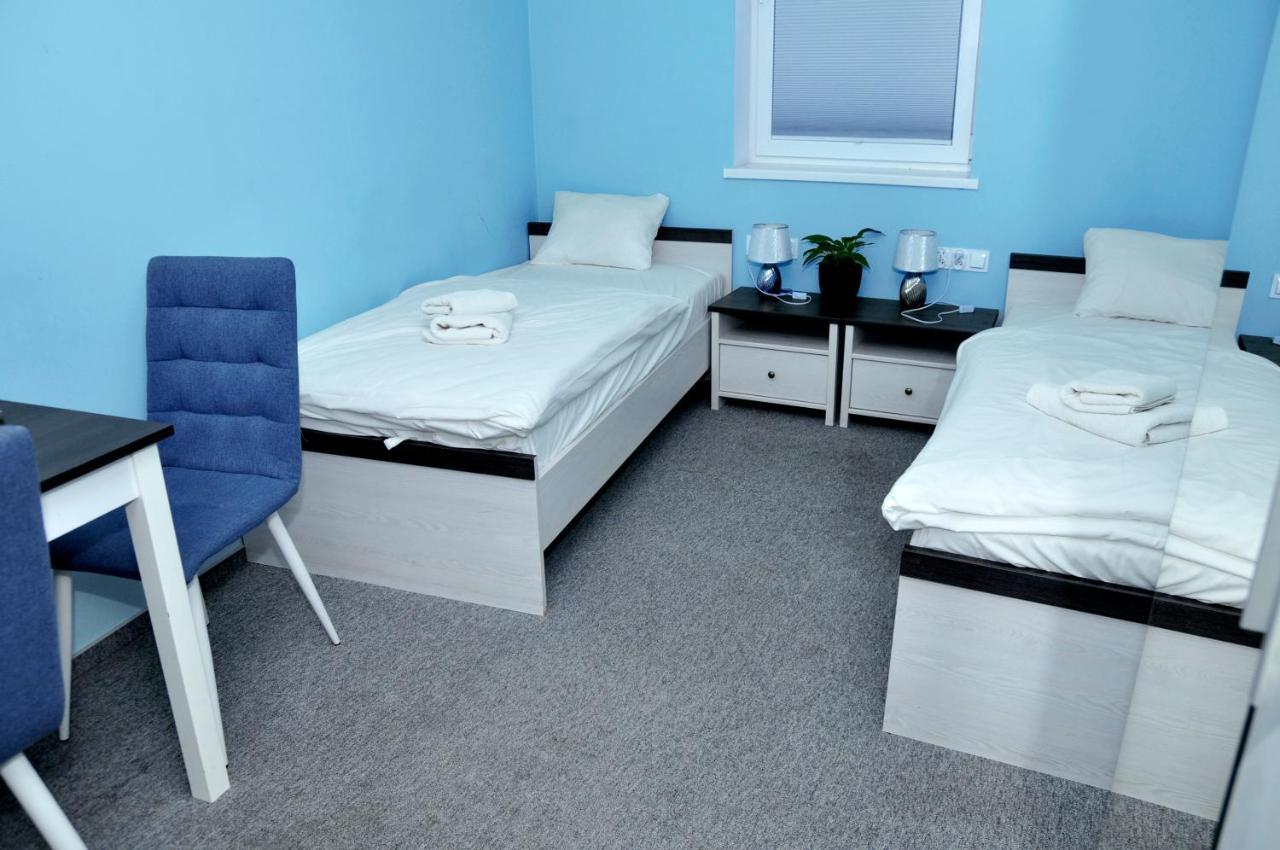 Pokoje, Apartamenty, Restauracja Marcus Oborniki Kültér fotó